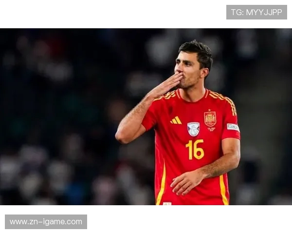 罗德里中场统治力全面解析探究其在球队攻防体系中的核心价值