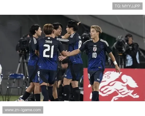 国际赛场上演精彩对决日本队迎战实力强劲的加纳队